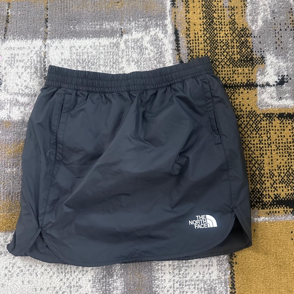 The North Face Women's Black Athletic Skirt